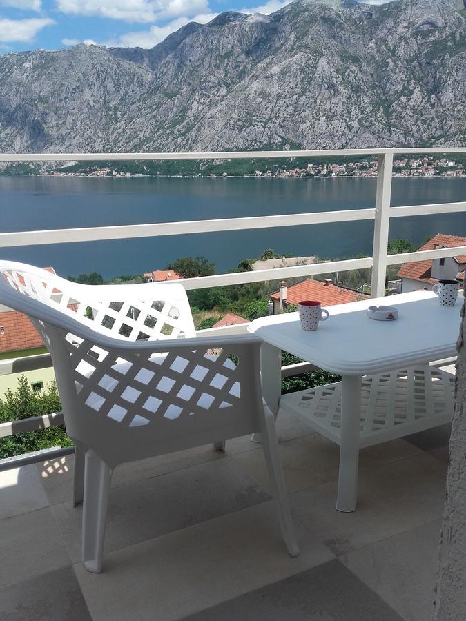 Apartment Marija Kotor Exterior photo